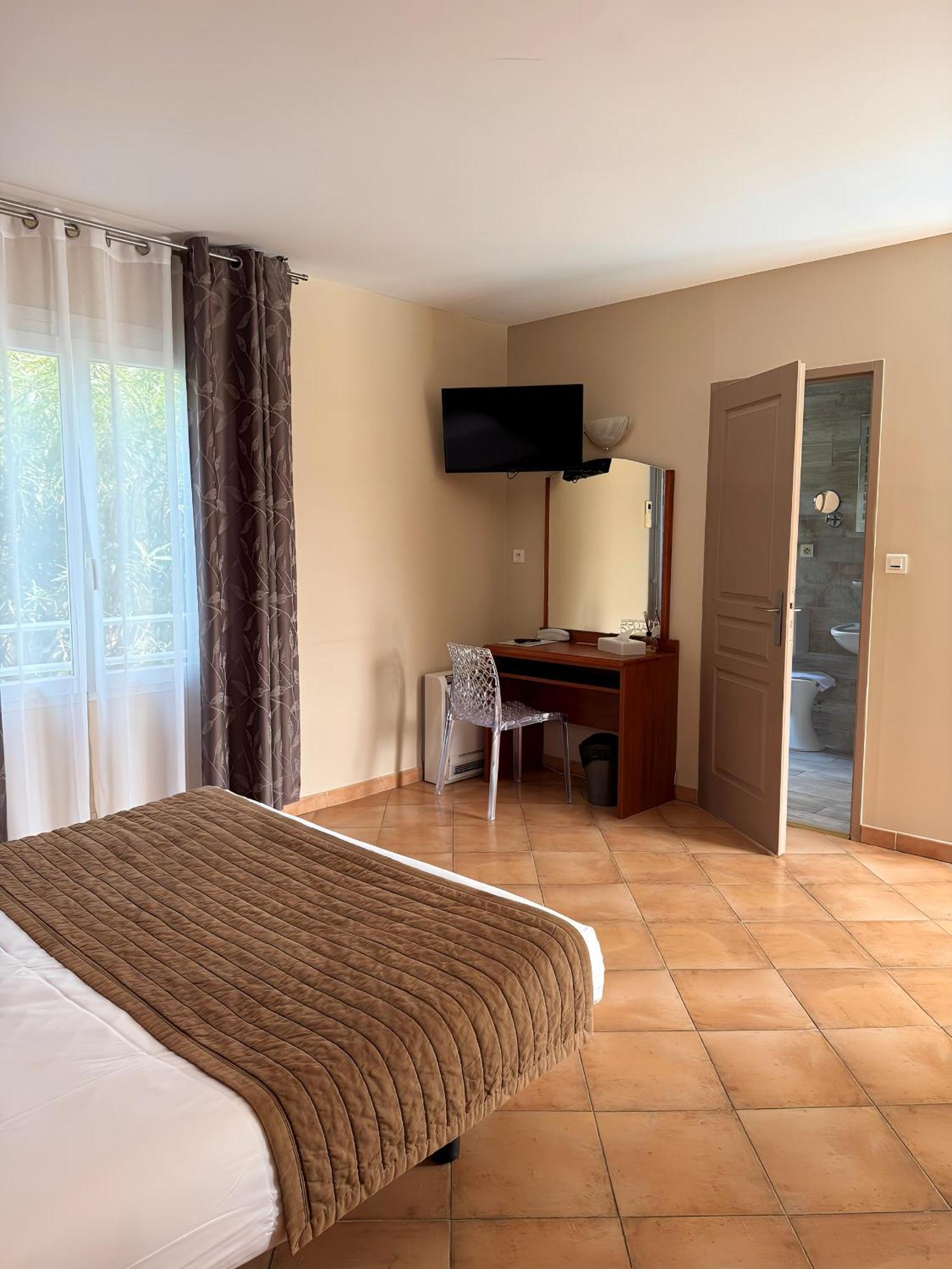 Superior Double Room,1659466064:JPEG